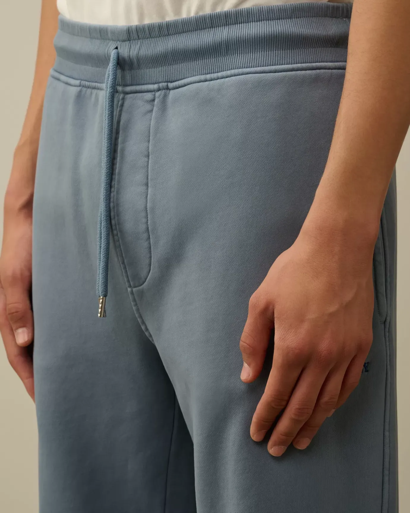 Tracksuits & Shorts<C.P. Company Brushed and Emerized Diagonal Fleece Cargo Sweatpants Flint Stone – Blue