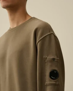 Sweatshirts<C.P. Company Brushed and Emerized Diagonal Fleece Lens Crew Neck Sweatshirt Walnut – Beige