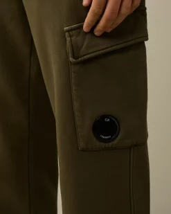 Tracksuits & Shorts<C.P. Company Brushed and Emerized Diagonal Fleece Cargo Sweatpants Grape Leaf – Green