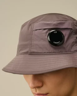 Hats<C.P. Company Chrome-R Bucket Hat Boulevard – Violet