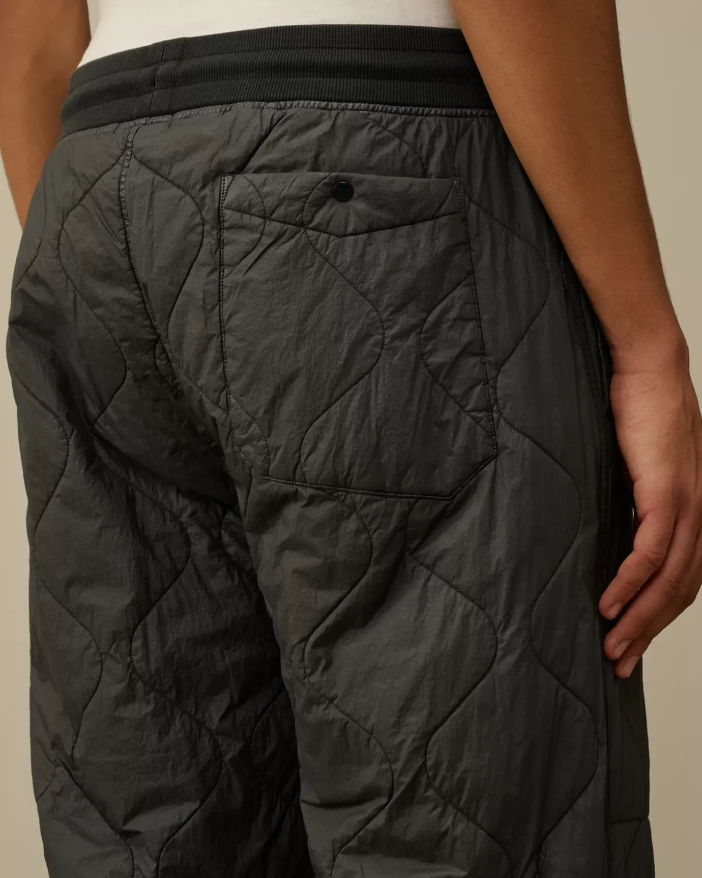 Tracksuits & Shorts<C.P. Company Diagonal Raised Fleece Mixed Quilted Sweatpants Black Sand