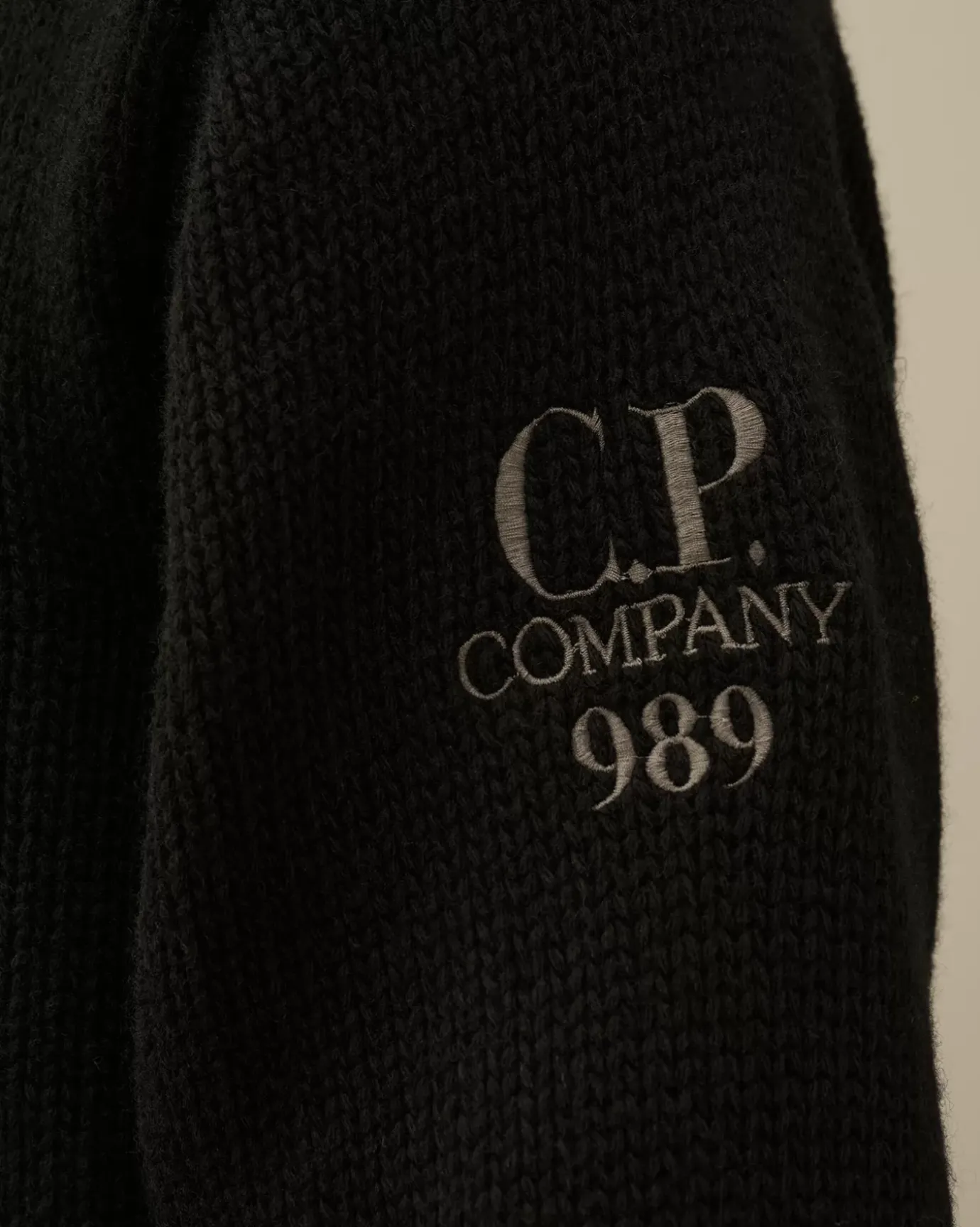 Jumpers<C.P. Company Lambswool GRS Boxy Crew Neck Knit Black