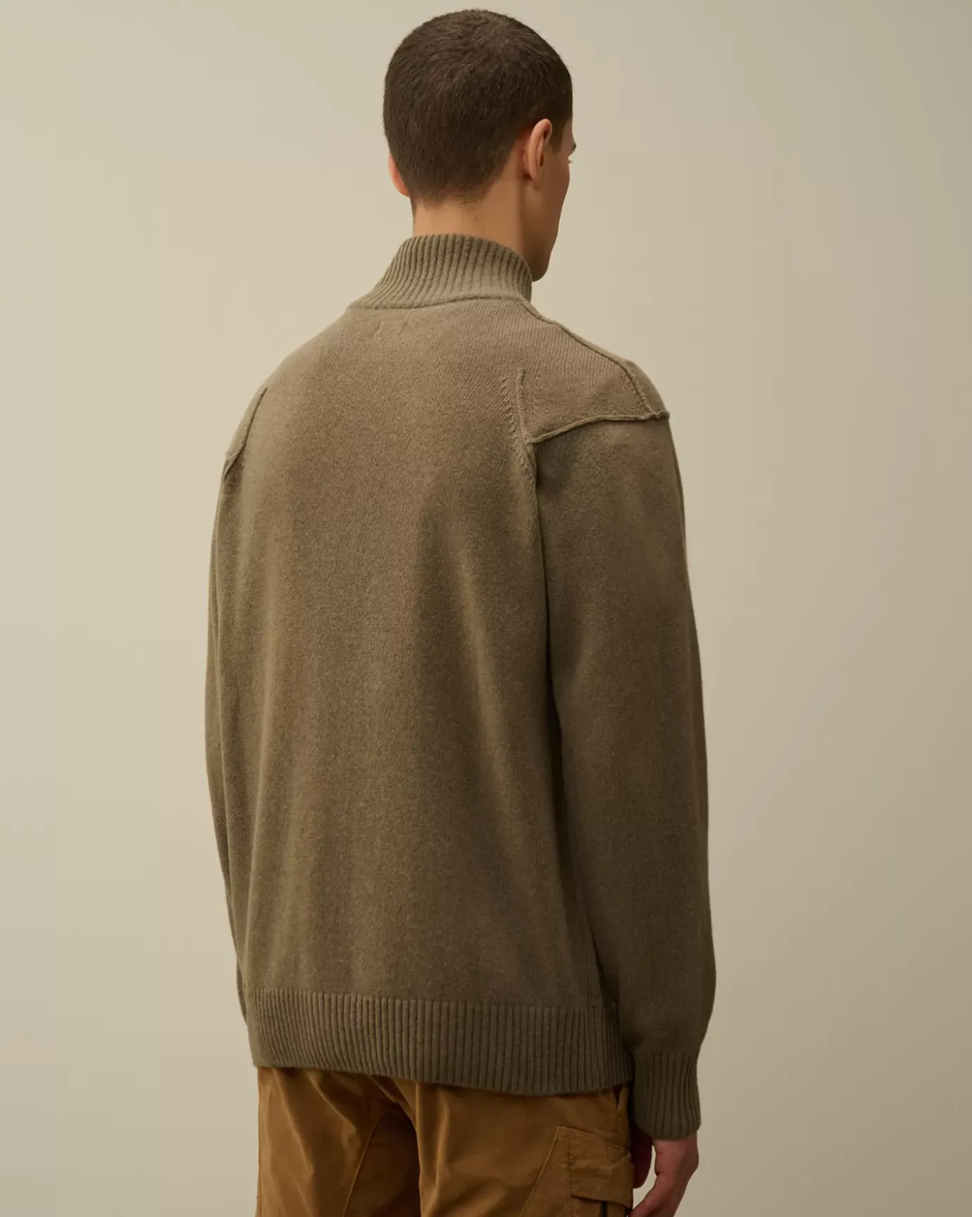Jumpers<C.P. Company Lambswool GRS Zipped Cardigan Walnut – Beige