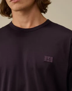 T-shirts & Polo<C.P. Company Mercerized 70/2 Jersey Gasato Longsleeved Logo Patch T-Shirt Nightshade – Purple