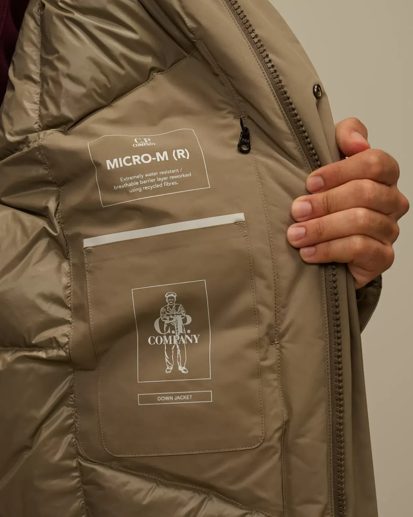 Jacket & Coats<C.P. Company Micro-M (R) Down Parka Walnut – Beige