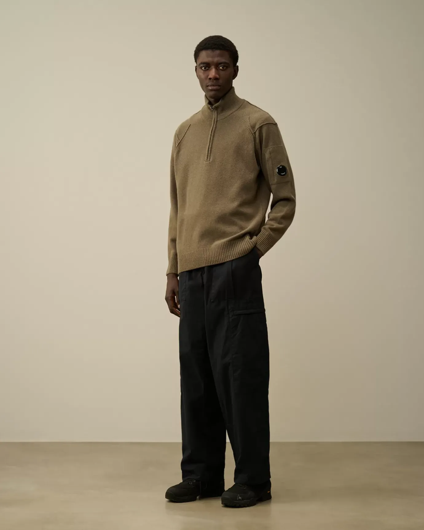 Trousers<C.P. Company Microreps Loose Utility Pants Black Sand
