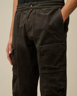 Trousers<C.P. Company Microreps Regular Cargo Pants Black Sand