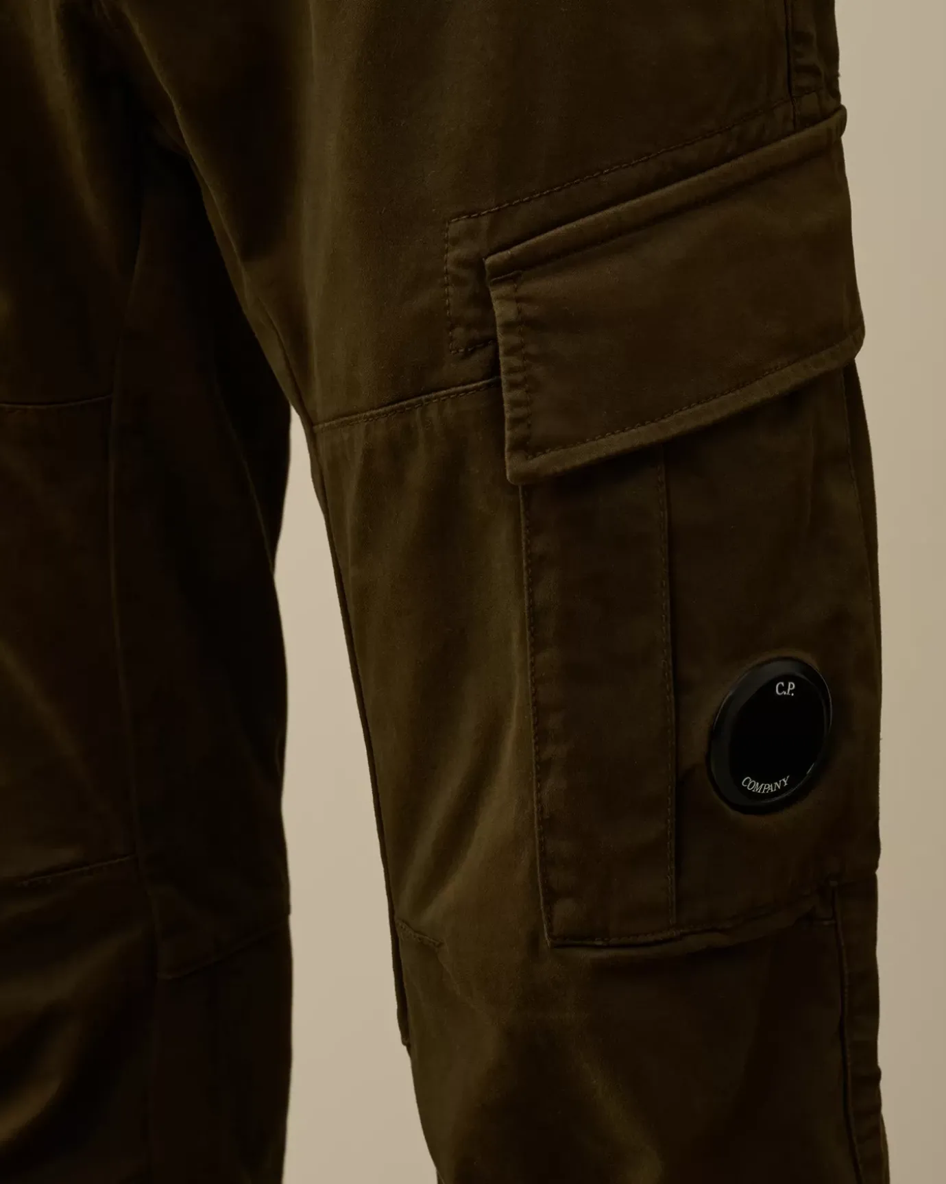 Trousers<C.P. Company Stretch Sateen Ergonomic Lens Double Cargo Pants Ivy Green