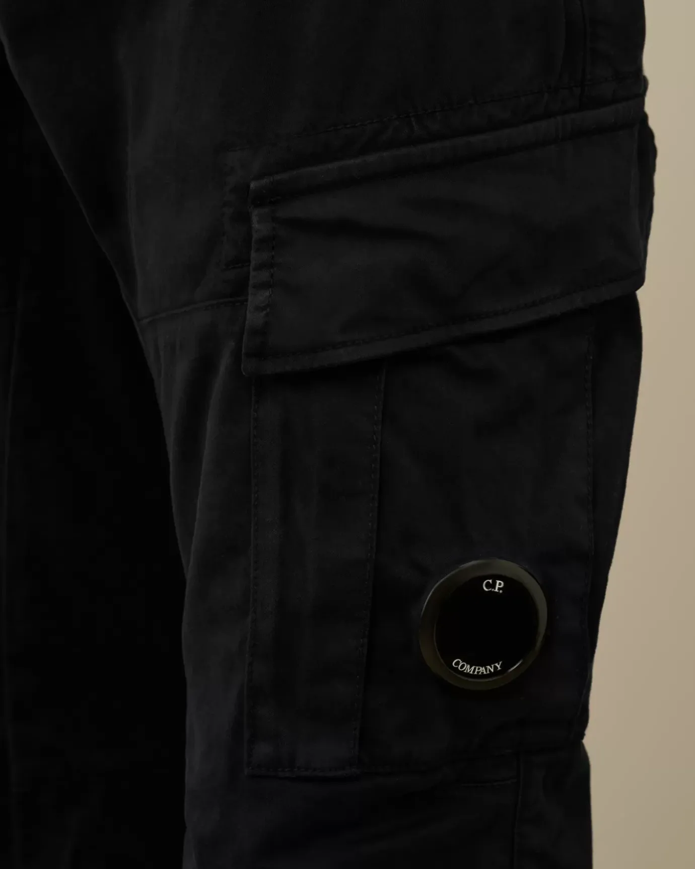 Trousers<C.P. Company Stretch Sateen Ergonomic Lens Double Cargo Pants Total Eclipse – Blue