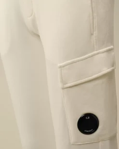 Clothing 2-3<C.P. Company U16 Diagonal Fleece Lens Sweatpants Gauze White